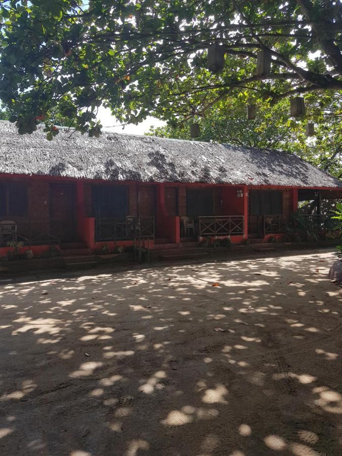 Hk Beach Resort And Restaurant موالبوال المظهر الخارجي الصورة